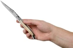 Laguiole En Aubrac Classic 12cm Corne L0212PCI-FSI1 -Couteaux Soldes Boutique AUL0212PCI FSI1 08 laguiole en aubrac v201908