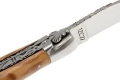 Laguiole En Aubrac 12cm Doubles Platines, Loupe D'olivier, L0712LLI-FSJ1 13 Laguiole En Aubrac 12cm Doubles Platines, Loupe D'olivier, L0712LLI-FSJ1 -Couteaux Soldes Boutique AUL0712LLI FSJ1 04 laguiole en aubrac aul0712lli fsj1 04