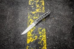 Böker Plus Urban Trapper 42 01BO735 Couteau De Poche, Brad Zinker Design -Couteaux Soldes Boutique BO01BO735 10 sfeerfoto