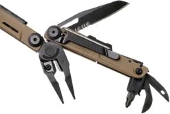 Leatherman Signal Coyote Pince Multifonction De Survie, étui En Nylon -Couteaux Soldes Boutique LE7000 COY 03 leatherman signal le7000 coy 03