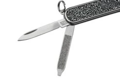 Victorinox Classic SD Brilliant, Crystal 0.6221.35 Couteau Suisse -Couteaux Soldes Boutique VT0 6221 35 03 victorinox