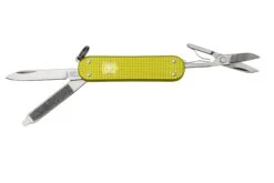 Victorinox Classic SD Alox Limited Edition 2023, 0.6221.L23 Electric Yellow, Couteau Suisse