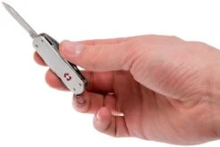 Victorinox MiniChamp Alox Silver 0.6381.26 Couteau Suisse -Couteaux Soldes Boutique VT0 6381 26 05 victorinox vt0 6381 26 05